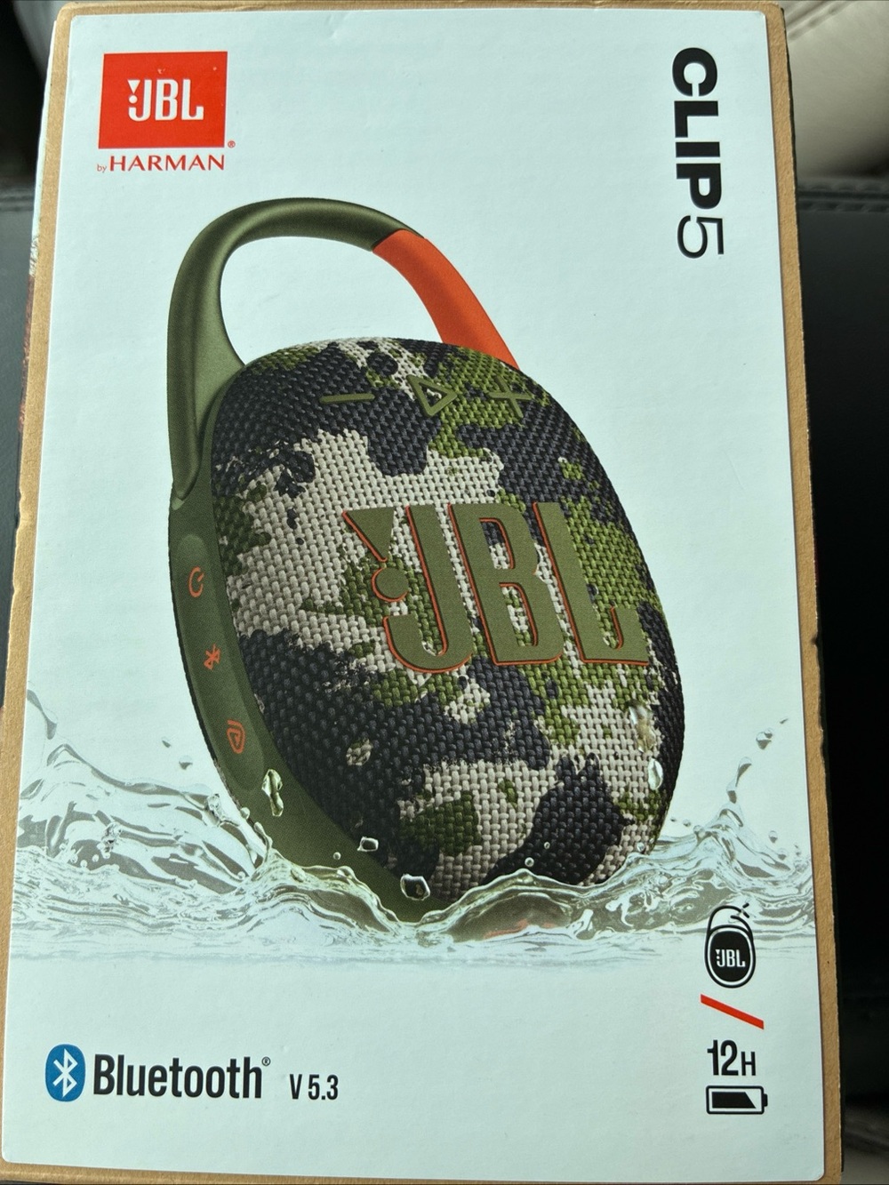 JBL clip 5 Bluetooth portable camo green